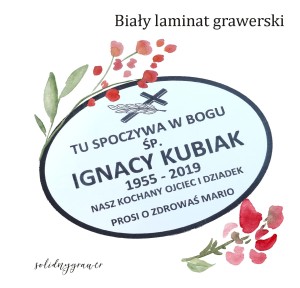 Tablica na grób z białego laminatu 200x150 mm grawer nagrobna Poznań