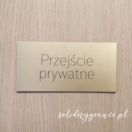 tabliczka-przejscie-prywatne-laminat-grawerski-20x10cm-zlota-solidnygrawer-1.jpg