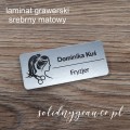 identyfikator-osobowy-grawerowany-plakietka-imienna-laminat-grawerski-srebrny-fryzjer-dla fryzjerki-solidnygrawer-2.jpg