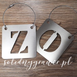 Zawiesie na zawór O/Z stal  nierdz. 8x8 cm z linką