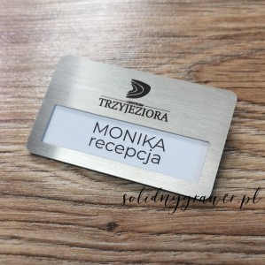 Identyfikator stal 67x40 mm z agrafką