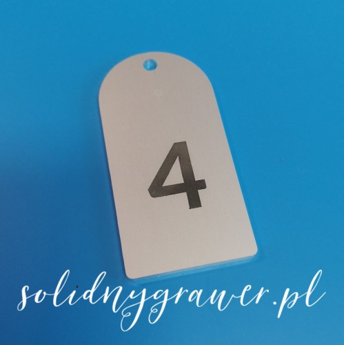 brelok-aluminium-anodowane-półokragly-3mm-grubosci-trwaly-grawer-solidnygrawer-2.jpg